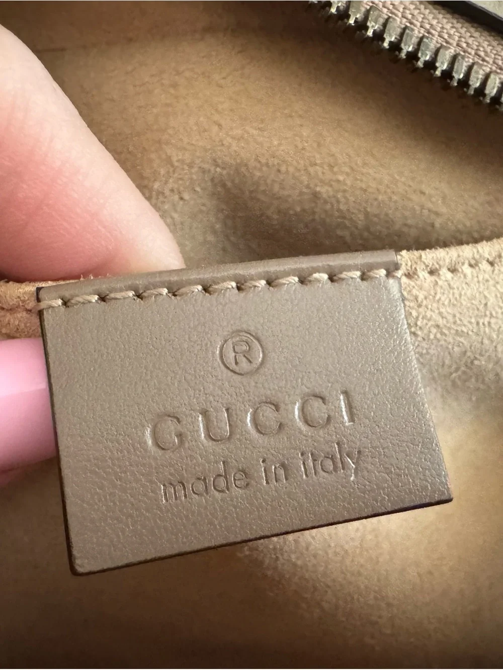 Gucci Matelassé Leather Crossbody Bag - Taupe/Dusty Rose with Gold Hardware
